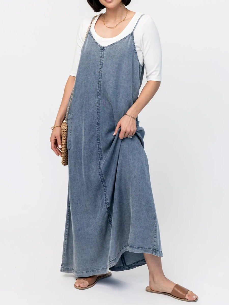 Vintage-Inspired Loose Fit Denim Maxi Dress