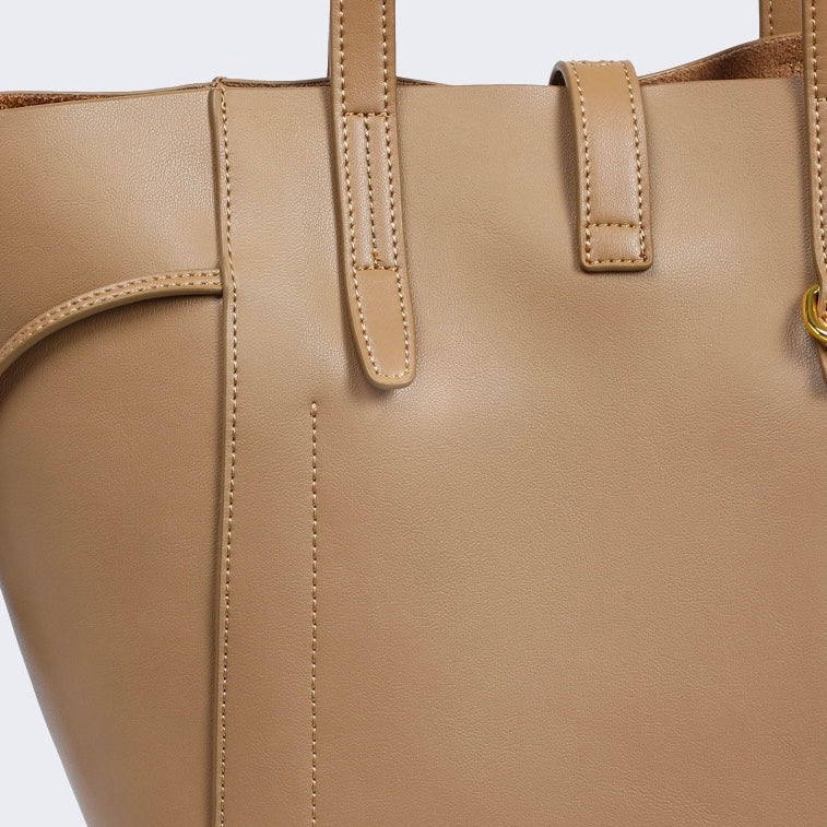 Regent | Vintage Lock Leather Tote