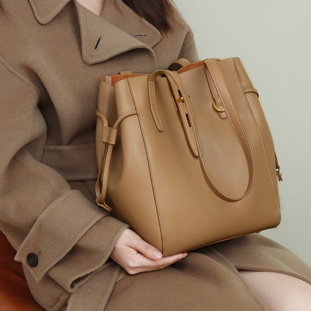 Regent | Vintage Lock Leather Tote