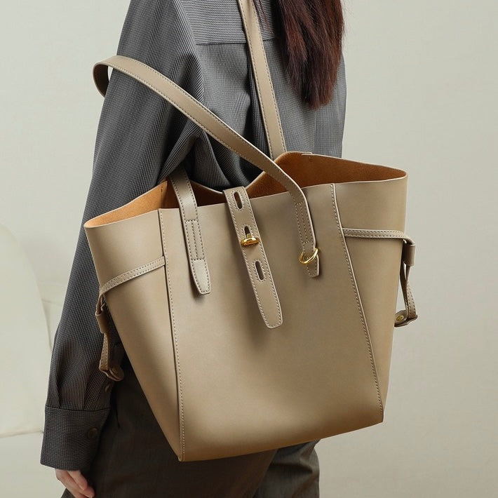 Regent | Vintage Lock Leather Tote