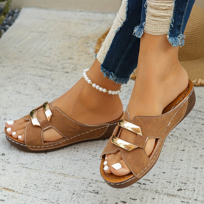 Paddington Buckle Slides