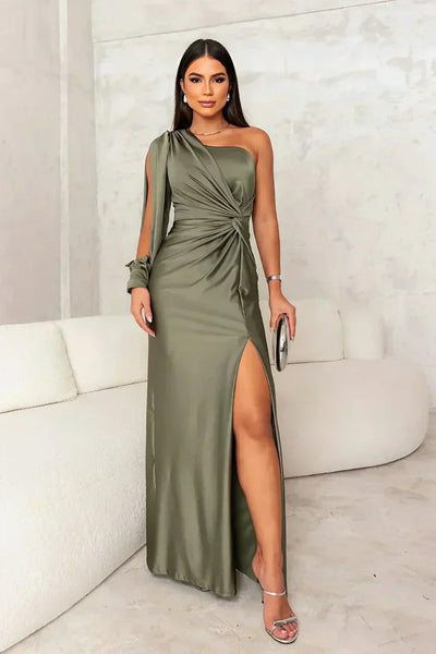 Cassia – Elegant One-Shoulder Maxi Dress