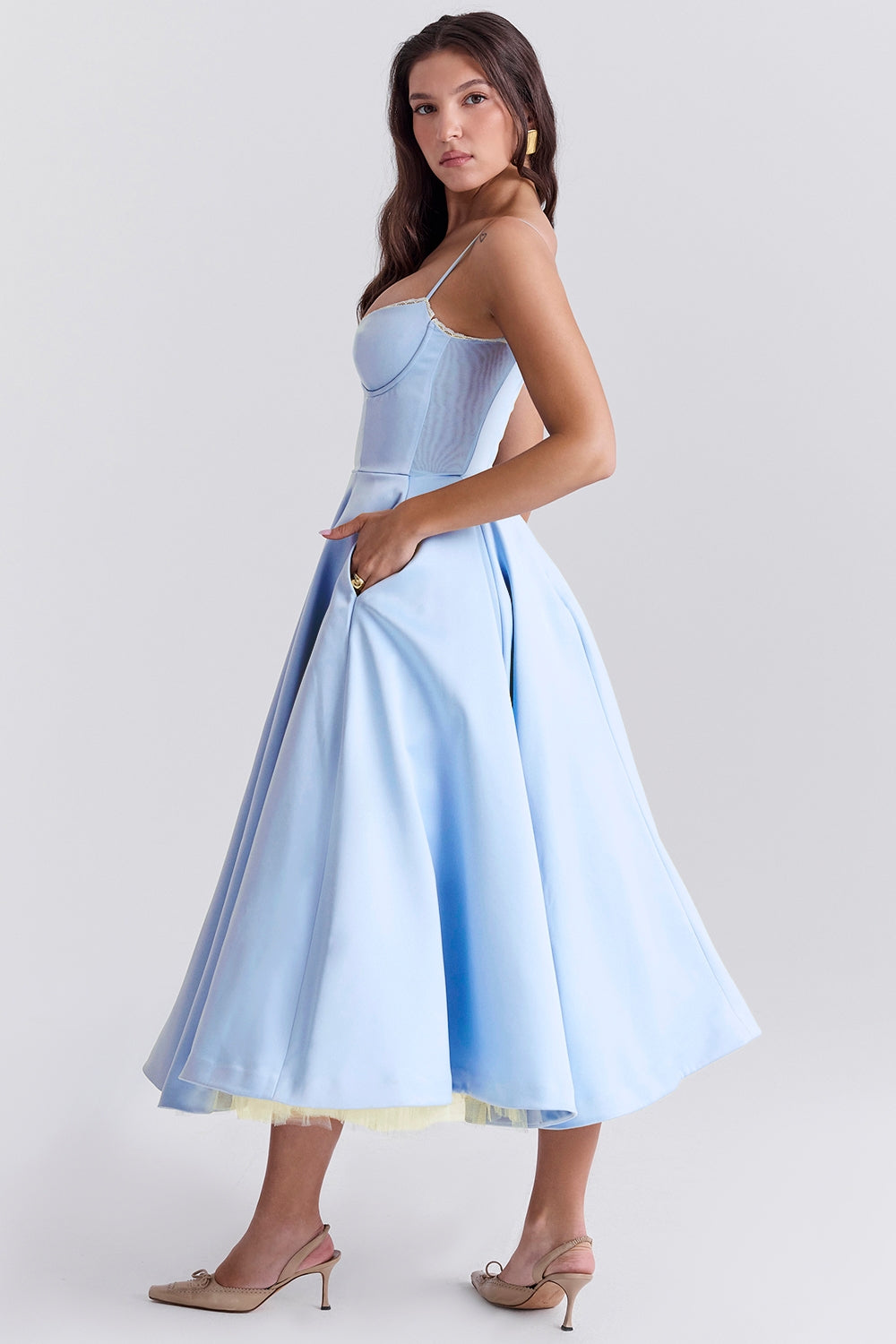 Ariana - Elegant Midi Dress