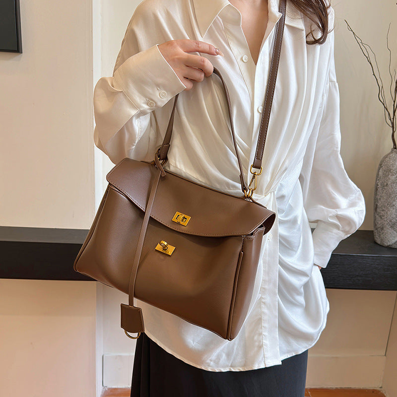 Elara Vintage Leather Bag