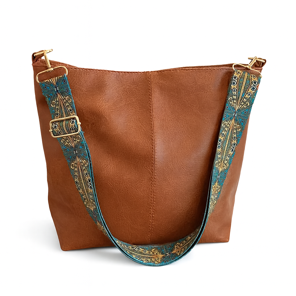 Chelsey’s Vintage Charm | Leather Shoulder Bag